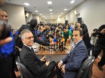 کلاهبرداری 150 میلیون یورویی فرانسوی‌ها از ایران خودرو/ پژو و رنو به جای سرمایه‌گذاری بدهی‌های خود را با ایرانی‌ها تهاتر کرد!