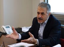 پیگیری موضوع خودکفایی و حمایت از تولید داخلی اشتباه است/ نمی‌توانیم تولیدات با ارزش افزوده بالا تولید کنیم!