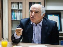 افزایش بدهی دولت روحانی به بانکها به خلق پایه پولی و رشد نقدینگی می‌انجامد/ ریشه رکود کنونی در رشد بدهی دولت به بانکهاست