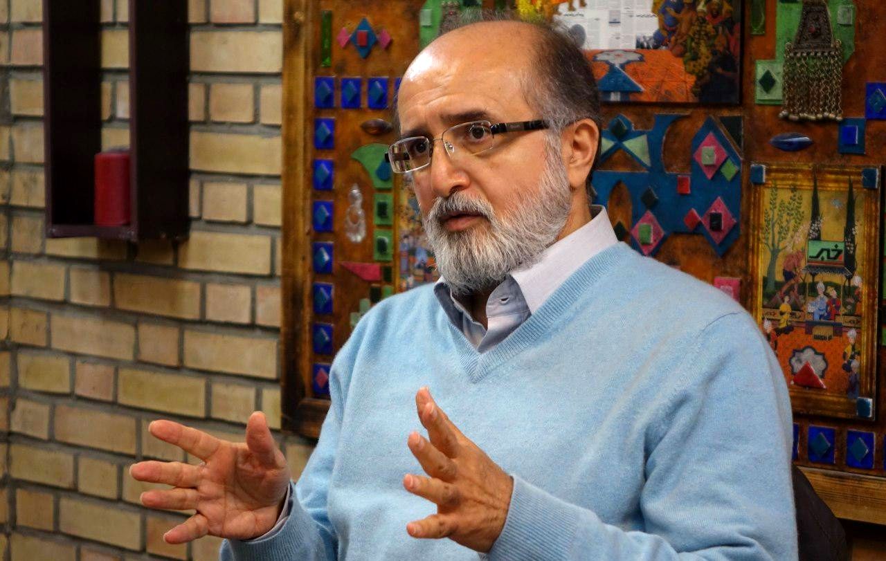 آمار تسهیلات دهی 540 هزار میلیارد تومانی نظام بانکی درست نیست/ هنوز در رکودیم چون ارقام چکهای برگشتی بالاست و زمان کار بنگاههای اقتصادی کاهش یافته