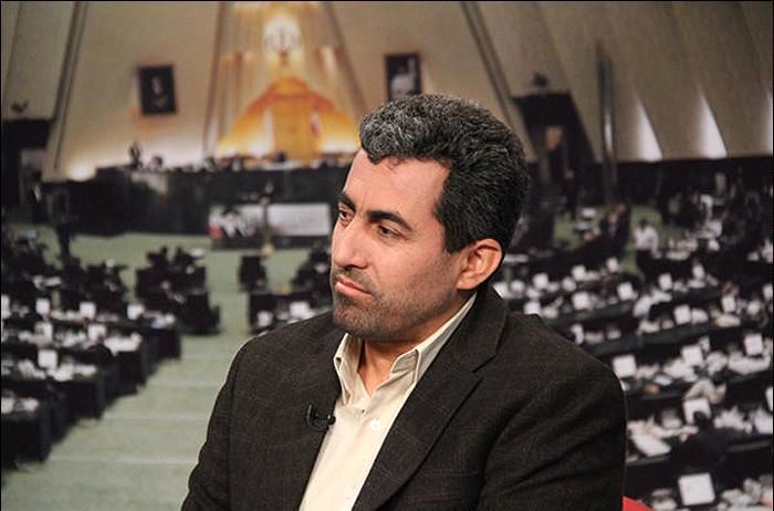 از مجموع شرکتهای ثبت شده در کدال فقط 27 شرکت اطلاعات مالی خود را ثبت کرده‌اند/ یک میلیون و 200 هزار شرکت از شفاف‌سازی فرار می‌کنند