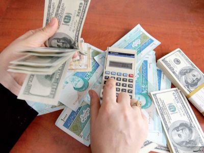 دلار دوباره گران شد/ سکه یک میلیون و 242 هزار تومان شد