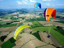 هزینه آموزش و پرواز با پاراگلایدر در پایتخت چقدر است؟