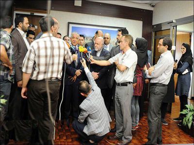 وزیر نفت درباره خاموش شدن میدان رگ سفید اظهار بی اطلاعی کرد