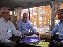 شرکت های بیمه درارزیابی مجتمع های انرژی اهمال می کنند/دانشجویان با فشار نمی توانند کار خود را پیش ببرند