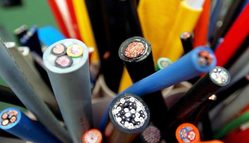 سود اولین تولیدکننده کابل‌های ولتاژ متوسط ایران یک سوم شد