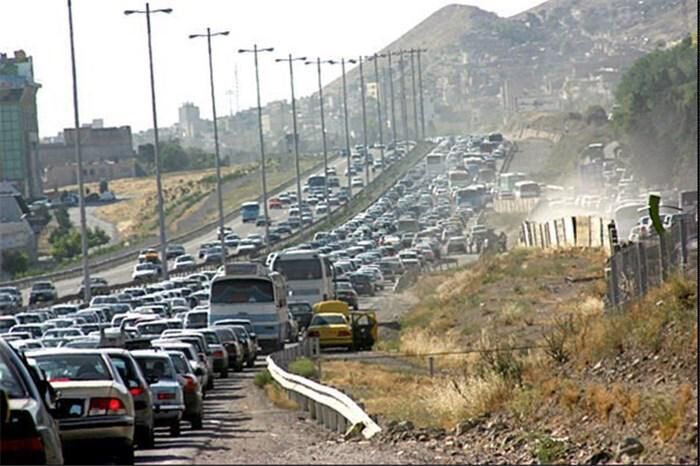 حجم تردد در جاده های کشور 9.7 درصد افزایش یافت