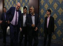 12 هزار هکتار از عرصه  گرد و خاک تا پایان سال مالچ پاشی می شود/ مرطوب سازی کانون های گرد و غبار هندیجان، مارون و زهره
