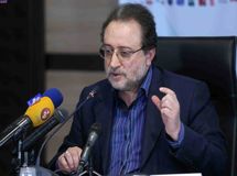 نظرسنجیها نشان میدهد دغدغه اصلی مردم اقتصاد است نه چیز دیگر/ نمیتوان گرانی دلار را صرفا به دلایل روانی و تبلیغاتی ربط داد