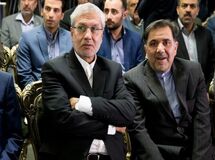 آخوندی در وزارت راه و شهرسازی باقی ماند