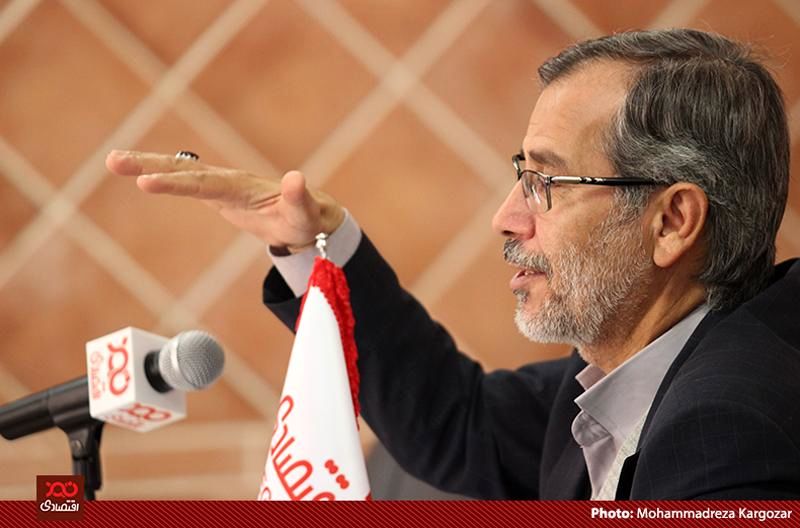 اگر اقتصاد مقاومتی ایجاد می‌شد، بازار ارز به این روز نمی‌افتاد/ آقای جهانگیری! باید بابت دلار 4200 تومانی از شما تشکر کرد؟