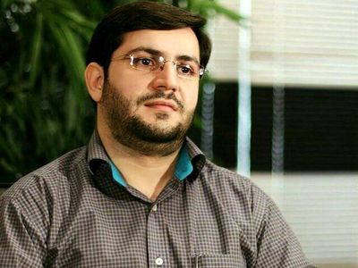یاسرجبرائیلی، کارشناس اقتصاد سیاسی: سال پیش، 15 میلیارد دلار کسری ارزی داشتیم، گرانی دلار برای همین بود