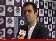 رشد نقدینگی بسیار بالاست و باعث گرانی دلار می‌شود