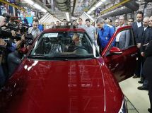 هزینه‌های مالی ایران خودرو و سایپا در پسابرجام 3 برابر شد+ نمودار