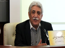 سیف از کشور خارج نشده و برایم جالب است چرا شایعه درست می‌کنند!/ خودم هم استعفایم را به آقای همتی تقدیم کردم