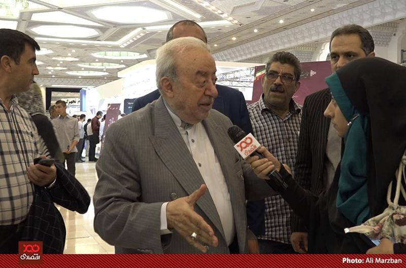 90 درصد مشکلات امروزِ ما به دلیل تصمیمات وزرای اقتصادی است/ تحریم که فعلا نیامده، چطور میگویند مشکلات ناشی از تحریم است!/ آقای وزیر صنعت! پاسخ فعالان اقتصادی معترض را بده!