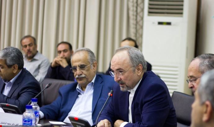 کرباسیان حتی نتوانست یک دلار هم سرمایه خارجی، فاینانس و وام وارد اقتصاد ایران کند/ نماینده ایران را به جلسات هیات مدیره بانک توسعه اسلامی راه ندادند