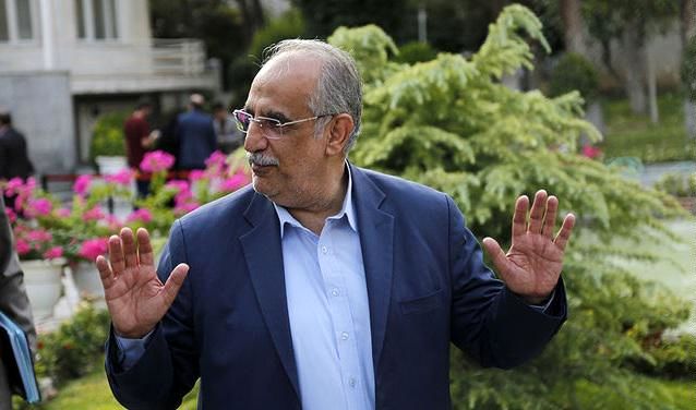 نمره مردودی 15 اقتصاددان و فعال اقتصادی به عملکرد یک ساله کرباسیان