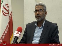 به جای حذف دلار ۴۲۰۰ تومانی جلوی رانت‌خواران را بگیرید