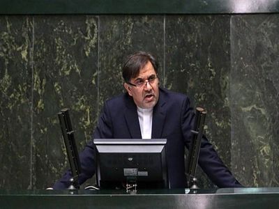 مجلس از نامه آخوندی درباره عملکرد ۶ ساله‌اش استقبال کند