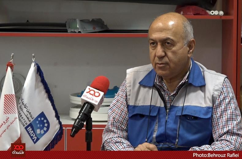 ارزان نگه داشتن ارز به بهانه پایین آوردن قیمت کالاهای اساسی یک اقدام پوپولیستی است