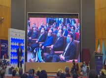 رونمایی از ۱۰ محصول جدید شرکت نفت ایرانول 