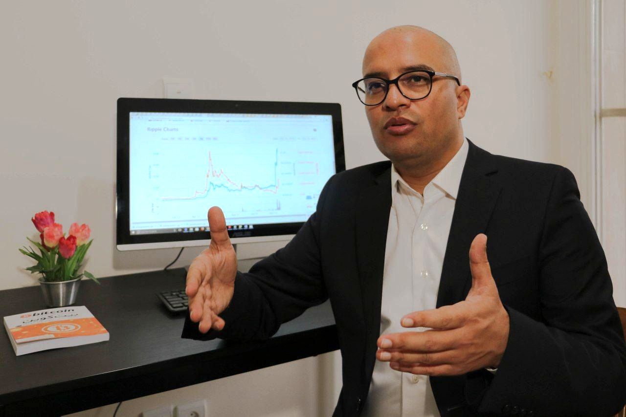 شنبه هفته آینده دکتر جواد عباسی مهمان کافه نود اقتصادی خواهد بود/ موضوع برنامه: آینده بیت کوین در ایران و جهان/ سوالاتتان را برای ما ارسال کنید