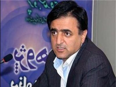 عبدالناصر همتی سال‌ها رئیس کل بیمه مرکزی بود، یکی از افرادی که صنعت بیمه را به اینجا کشانده، اوست