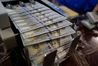 افزایش ۱۱۰۰ تومانی نرخ دلار در عید