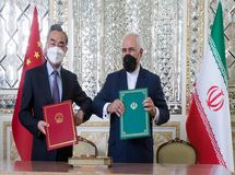 قرارداد ۲۵ ساله بین دو کشور، فشارهای تحریمی علیه ایران را کاهش خواهد داد(۲)