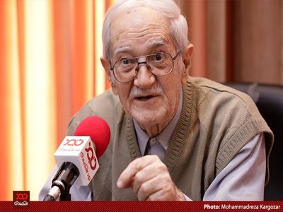 ۶۰ میلیون ایرانی زیر خط فقرند/ مشکل دولت روحانی این است که نمی‌خواهد از دوستانش مالیات بگیرد!