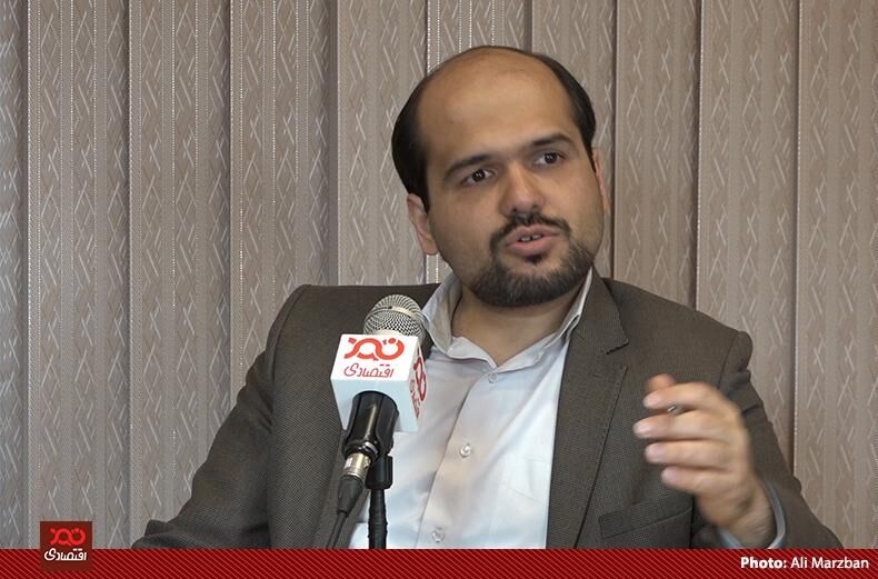 از سال ۹۷ تا ۹۹ ، در بازار خودرو پنج برابر کل یارانه نقدی سالانه رانت ایجاد شده است