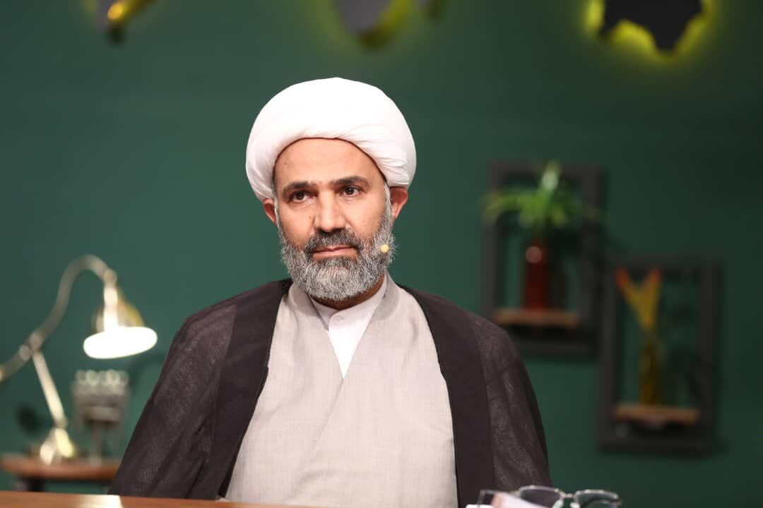 مسبب اصلی ارز ۴۲۰۰ و فقر امروز مردم، روحانی است