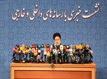 آمریکایی‌ها تمام تحریم ها را بردارند و نشان دهند صداقت دارند/ دولت بورس را به عنوان قلک برای خود نخواهد دید