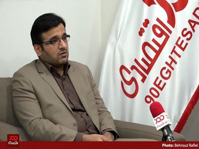 همتی در کنترل عملکرد بانک‌های تجاری از سیف موفقتر بود اما عملکرد او در کنترل رفتار مالی دولت اصلا خوب نبود!