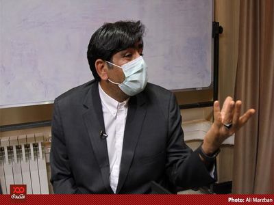 یکسال است از بیژن زنگنه وقت خواستیم، اما ما تولیدکنندگان را به حضور نپذیرفته است!