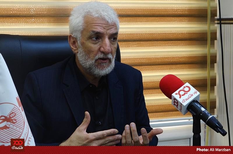 سود پیراهن فروشان نصف شده است