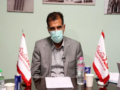 اگر در ۴۰ سال قبل سرانه مصرف آب به ازای هر نفر حدود ۷ هزار متر مکعب بود اکنون به ازای هر نفر به ۱۶۰۰ مترمکعب رسیده است!