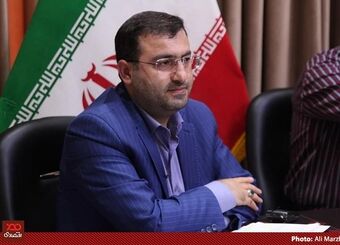 درآمد ۲۰۰ هزار میلیارد تومانی کشور از طریق مالیات، موفقیت نیست و شاباش دادن ندارد