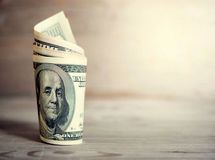 قیمت طلا، سکه و دلار امروز ۱۴۰۰/۰۶/۲۱| شیب تند کاهش قیمتها