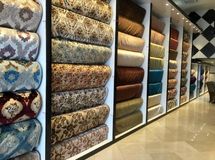 واردات ۱۳ میلیون دلاری پارچه رومبلی در ۱۵۰ روز نخست امسال/رشد ۱۵۵ درصدی واردات پارچههای رومبلی نسبت به ۵ ماهه پارسال