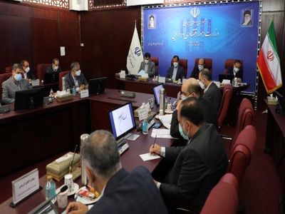 آمارهای اشتباه رئیس کل بیمه مرکزی در مقابل وزیر اقتصاد!/ مدیرعامل یک شرکت بیمه اتکایی آمارهای غلامرضا سلیمانی را رد کرد