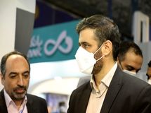 از توسعه فعالیتهای بانک دی در مناطق آزاد حمایت میکنیم