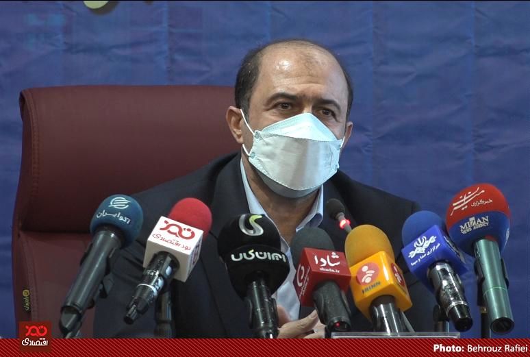 معاون بانک و بیمه وزیر اقتصاد برکنار شد