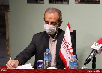 ایجاد فرصت شغلی لزوما به معنی بردن افراد بیکار به سر کار نیست