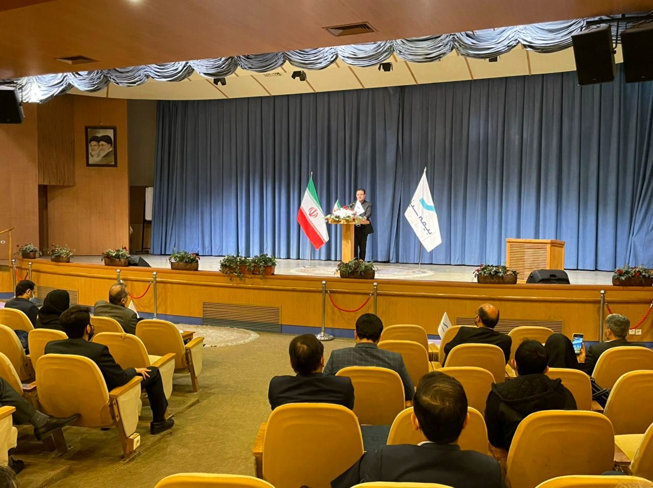 بازدید مدیرعامل بیمه سینا از شعبه مشهد مقدس