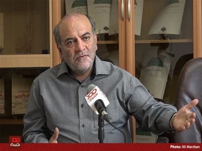 اقتصاد کشور دست بچه‌های شیکاگو است، آنهم به شکل ناکارآمد!