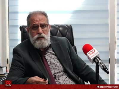 نگاه سازمان بنادر و دریانوردی به شرکت‌های کشتیرانی و بنادر بازدارنده است