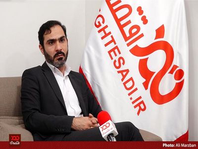 حتی انگلستان‌ هم ۵۲ درصد صادراتش به کشورهای همسایه اش است، اما ایران در دولت روحانی با همسایگانش ارتباطی نداشت!
