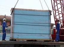 واردات ۳۸۰۰ تن شیشه ساختمانی در ۹ ماهه امسال